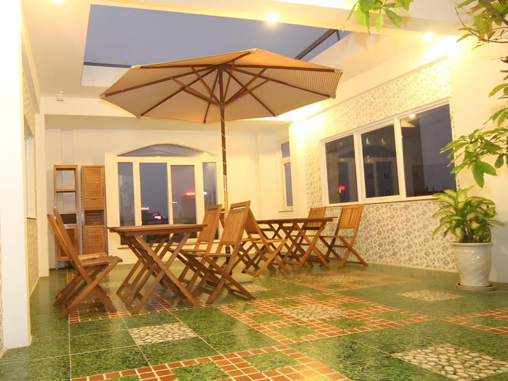 Omega Da Nang Beach Hotel Zewnętrze zdjęcie