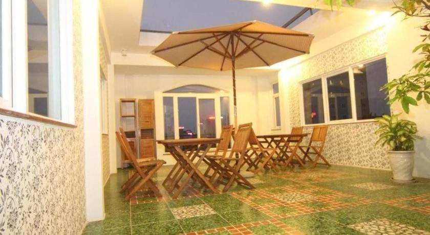 Omega Da Nang Beach Hotel Zewnętrze zdjęcie